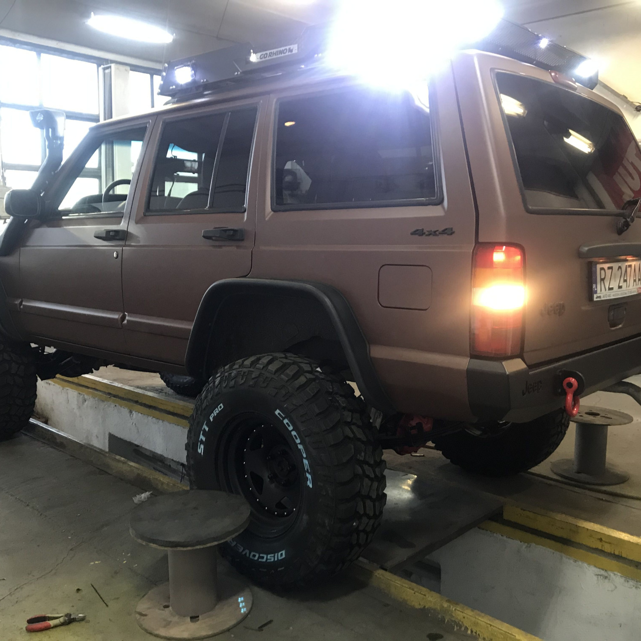  Cherokee XJ 1998-2001 poliftowy