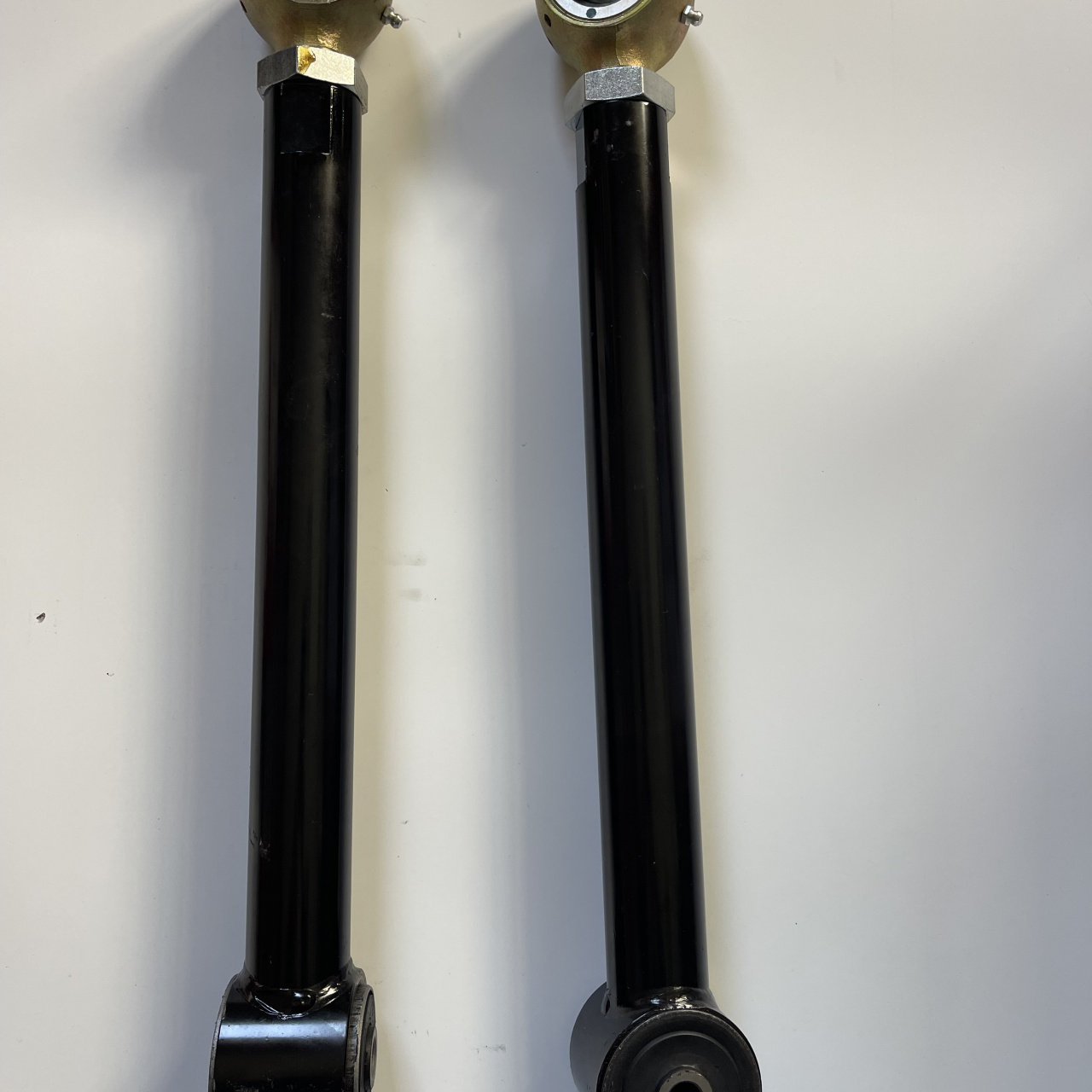 Tylne dolne wahacze regulowane x-flex John Red lift 0-6'' John Red - Jeep Wrangler JK 07-18