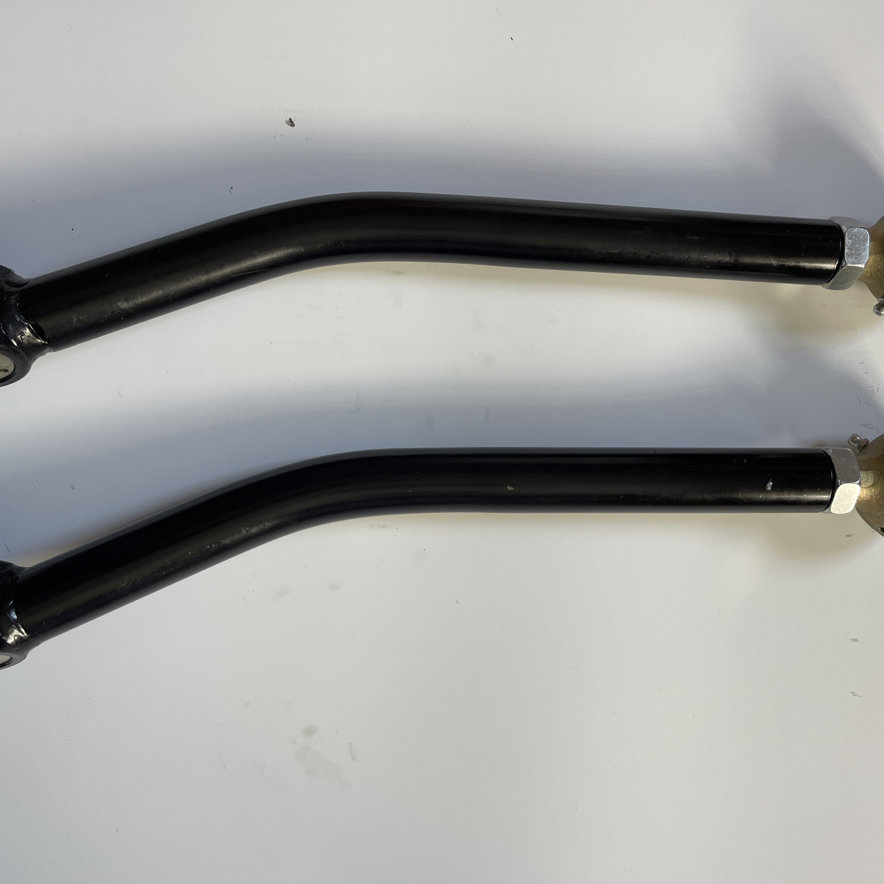 Komplet przednich i górnych dolnych i tylnych wahaczy regulowanych x-flex John Red lift 0-6'' John Red - Jeep Wrangler JK 07-18