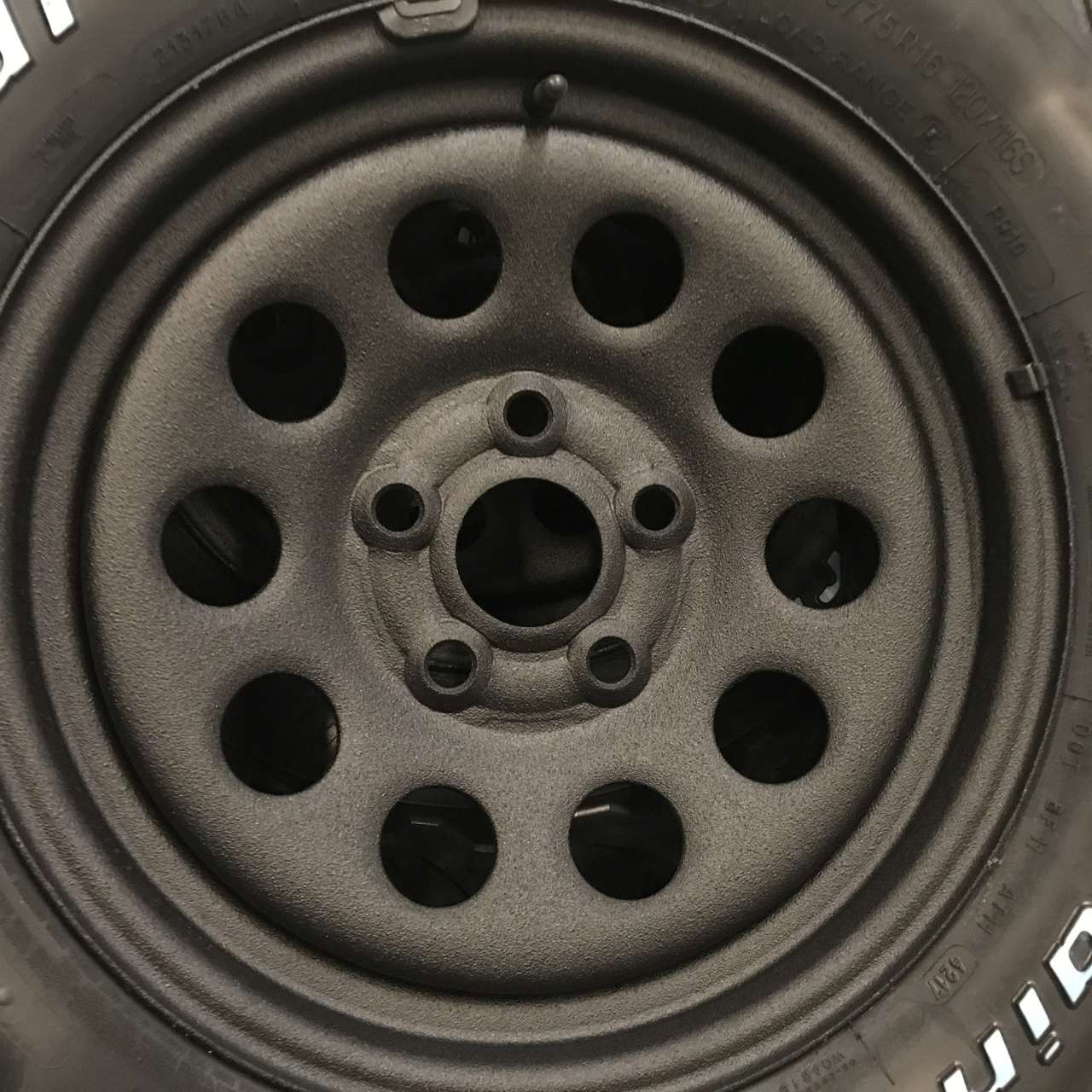 Dotz srebrna felga ET30  16x7 5x120 Volkswagen Amarok