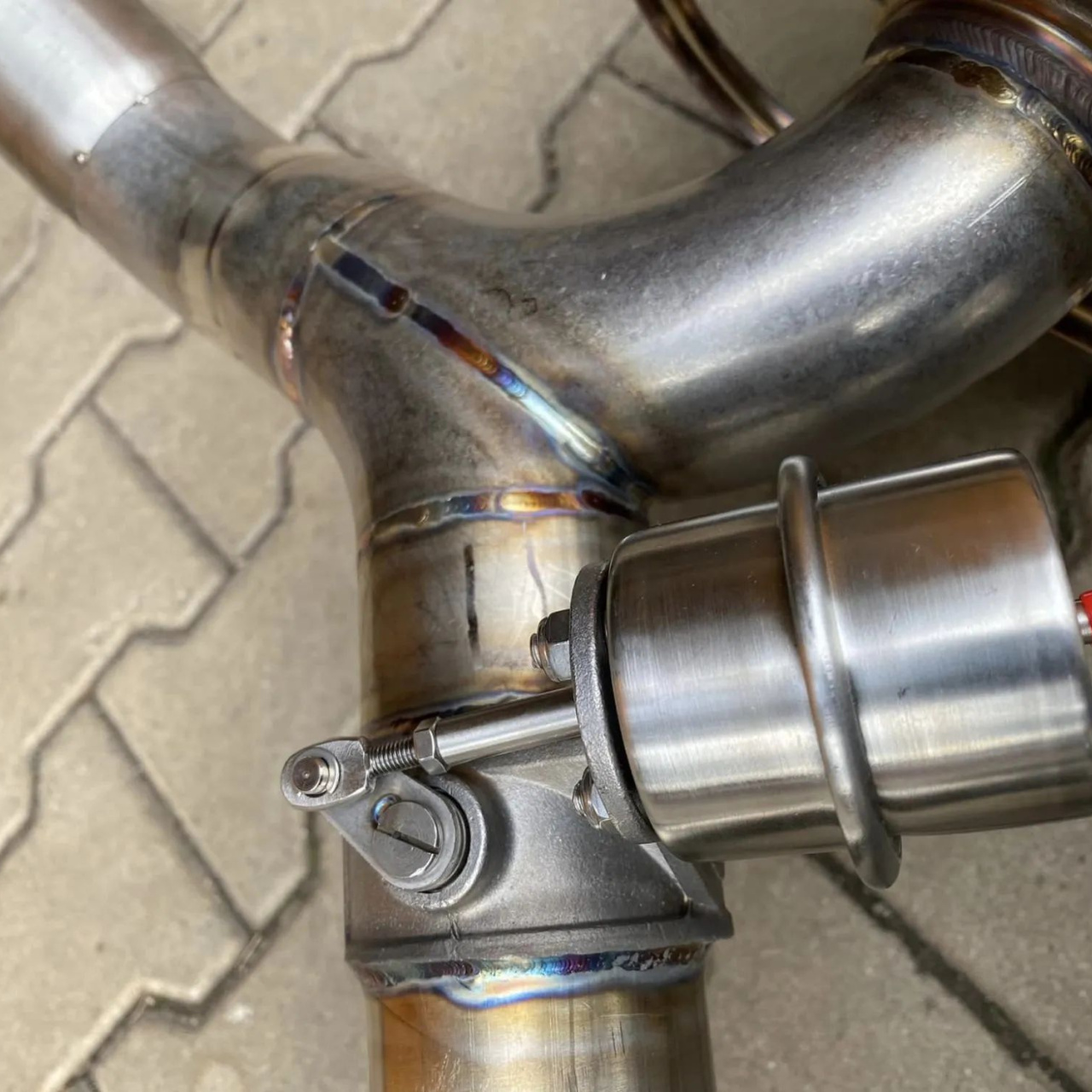 Podwójny Tłumik Wydech Końcowy aktywny sterowany pilotem- Jeep Wrangler JK 2007-2018