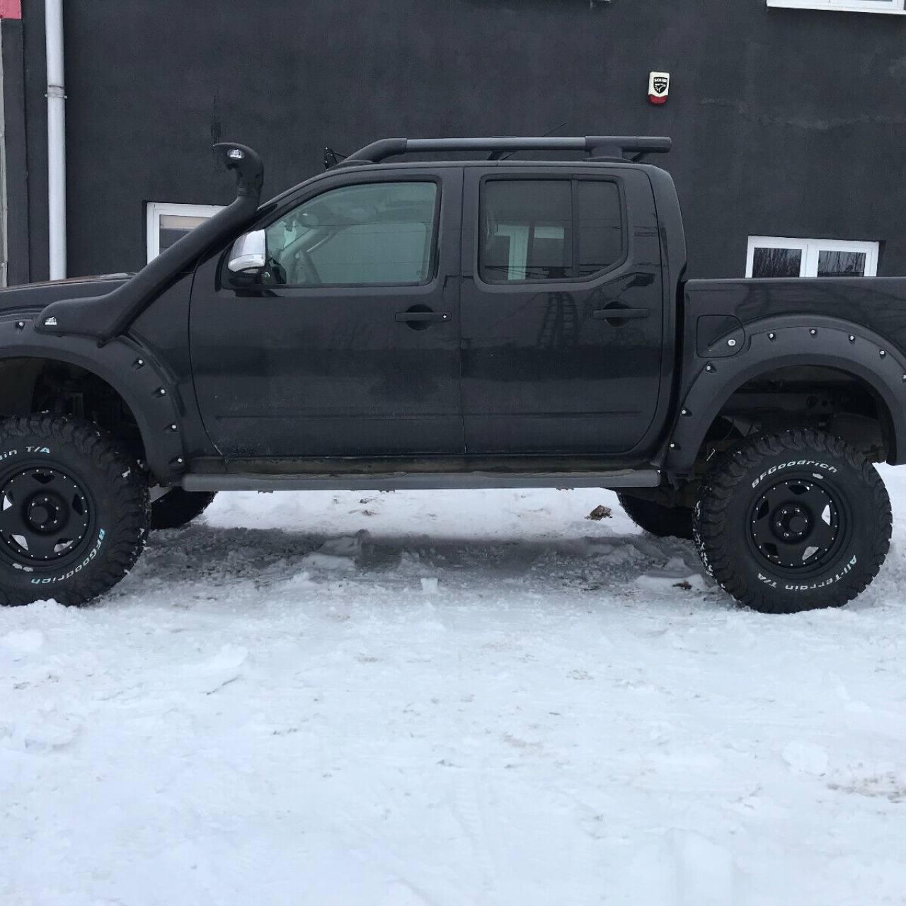 FELGI STALOWE CZARNY MAT 17X7 NAVARA D40 NP300 PATHFINDER MERCEDES X-CLASS