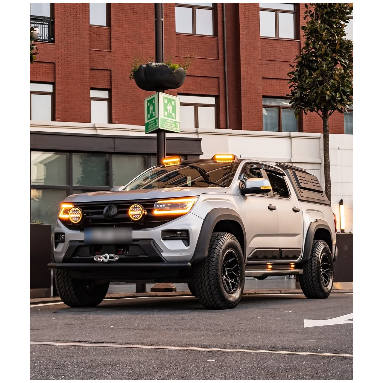 Poszerznia nadkoli, błotników - Volkswagen Amarok 2023+