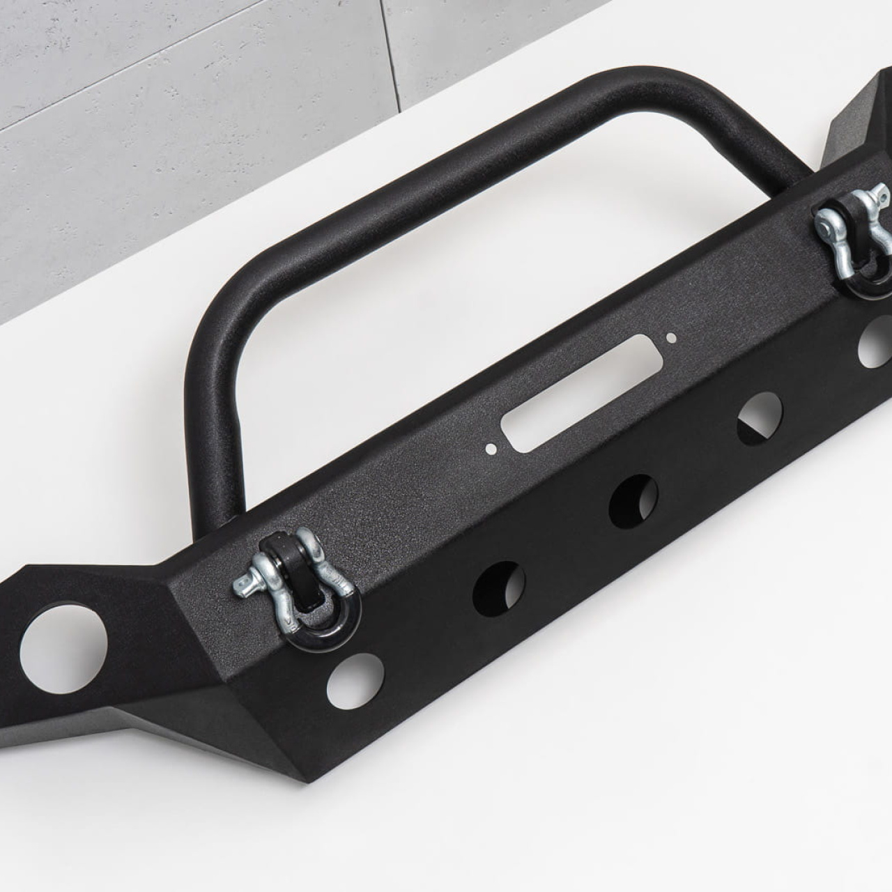 ZDERZAK PRZEDNI R8 ALASKA PARAMOUNT AUTOMOTIVEJEEP WRANGLER JL 2018-