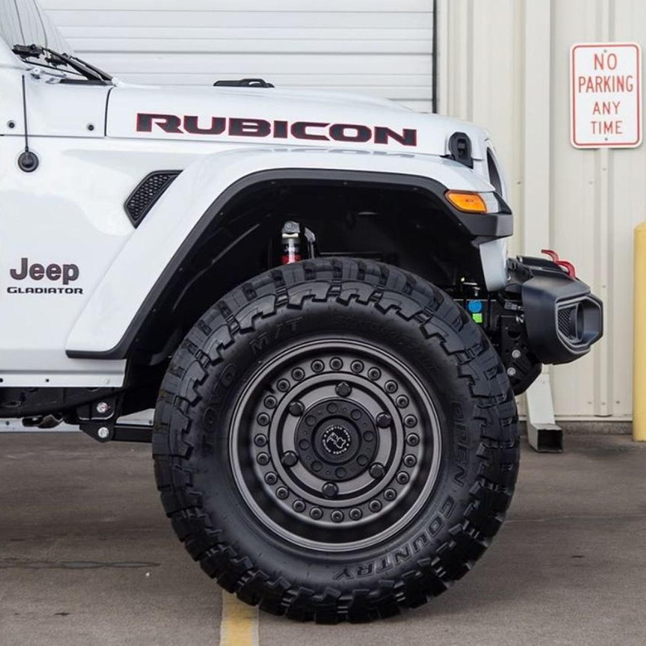 Felga aluminiowa Black Rhino Armory 9,5x17 5x127 ET-18 - Jeep Wrangler JK, JL