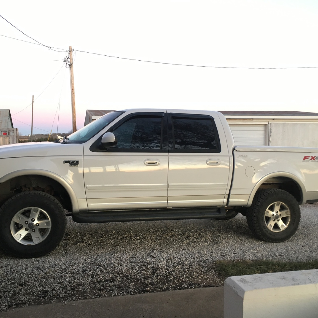 2.5'' Rough Country Lift Kit Zawieszenie - Ford F150 97-03