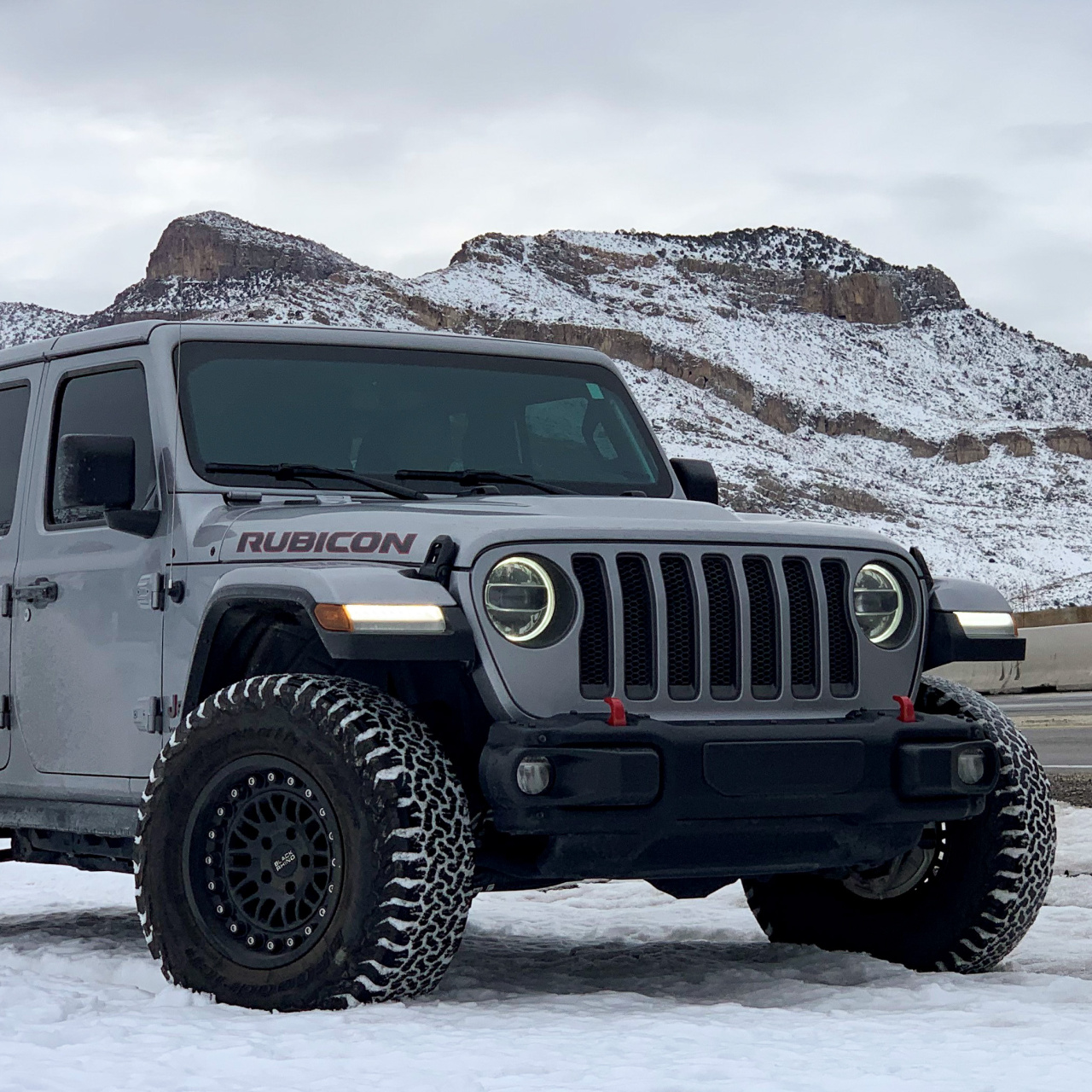 Felga aluminiowa Black Rhino Fury 9,5x18 6x139,7 ET12 - Nissan, Toyota, Mitsubishi