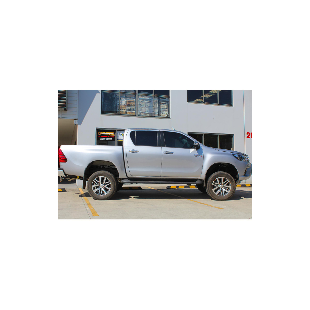 2'' Lift Kit FOX 2.0 Performance - Toyota Hilux 15+