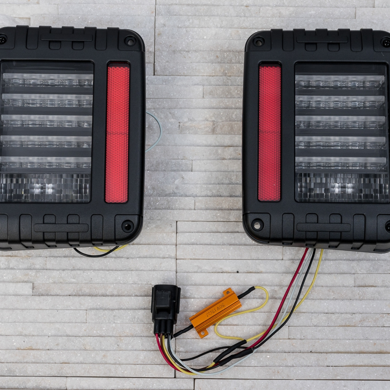 LAMPY TYLNE LED JEEP WRANGLER JK BLACK LIGHT