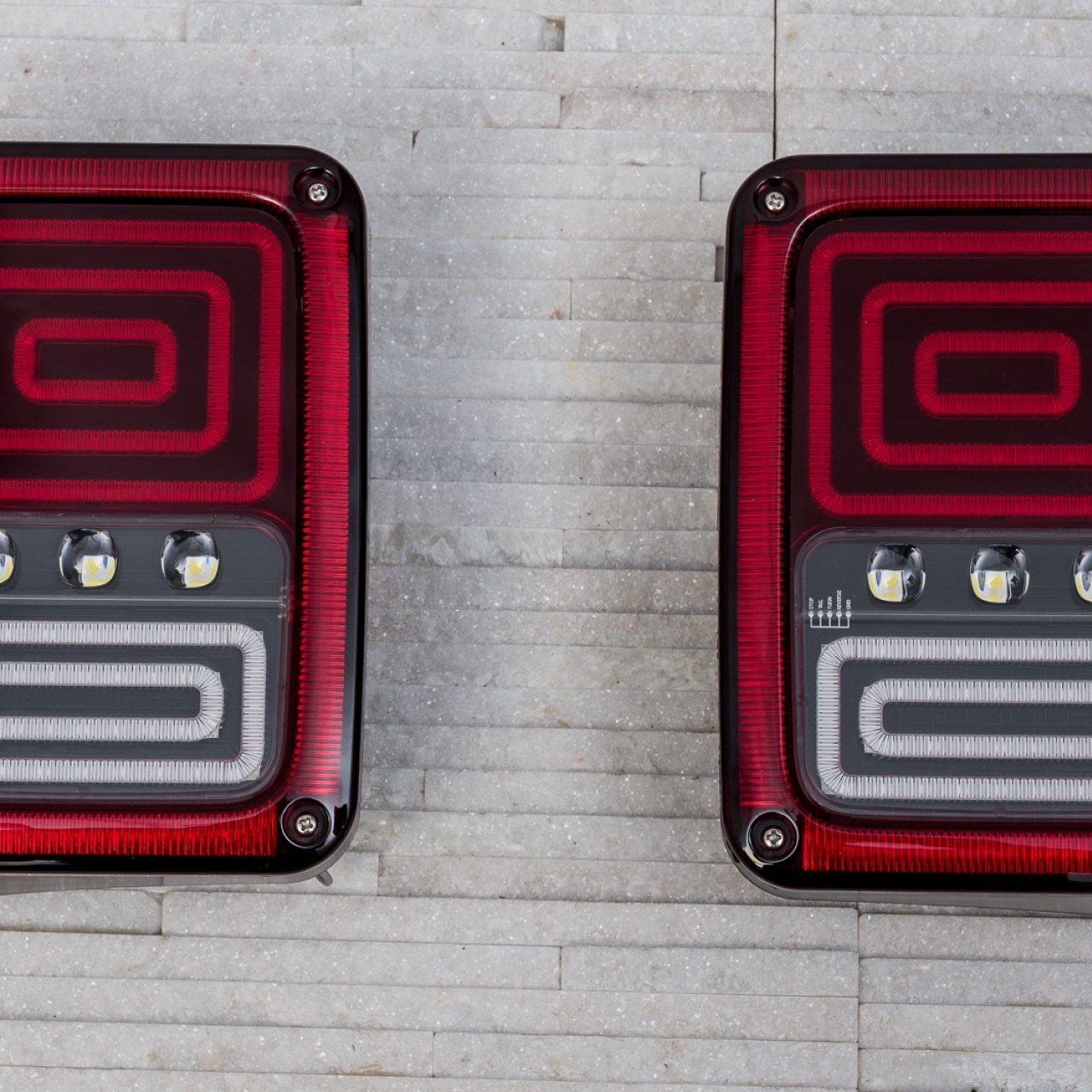  LAMPY TYLNE LED JEEP WRANGLER JK MODEL MONSTER