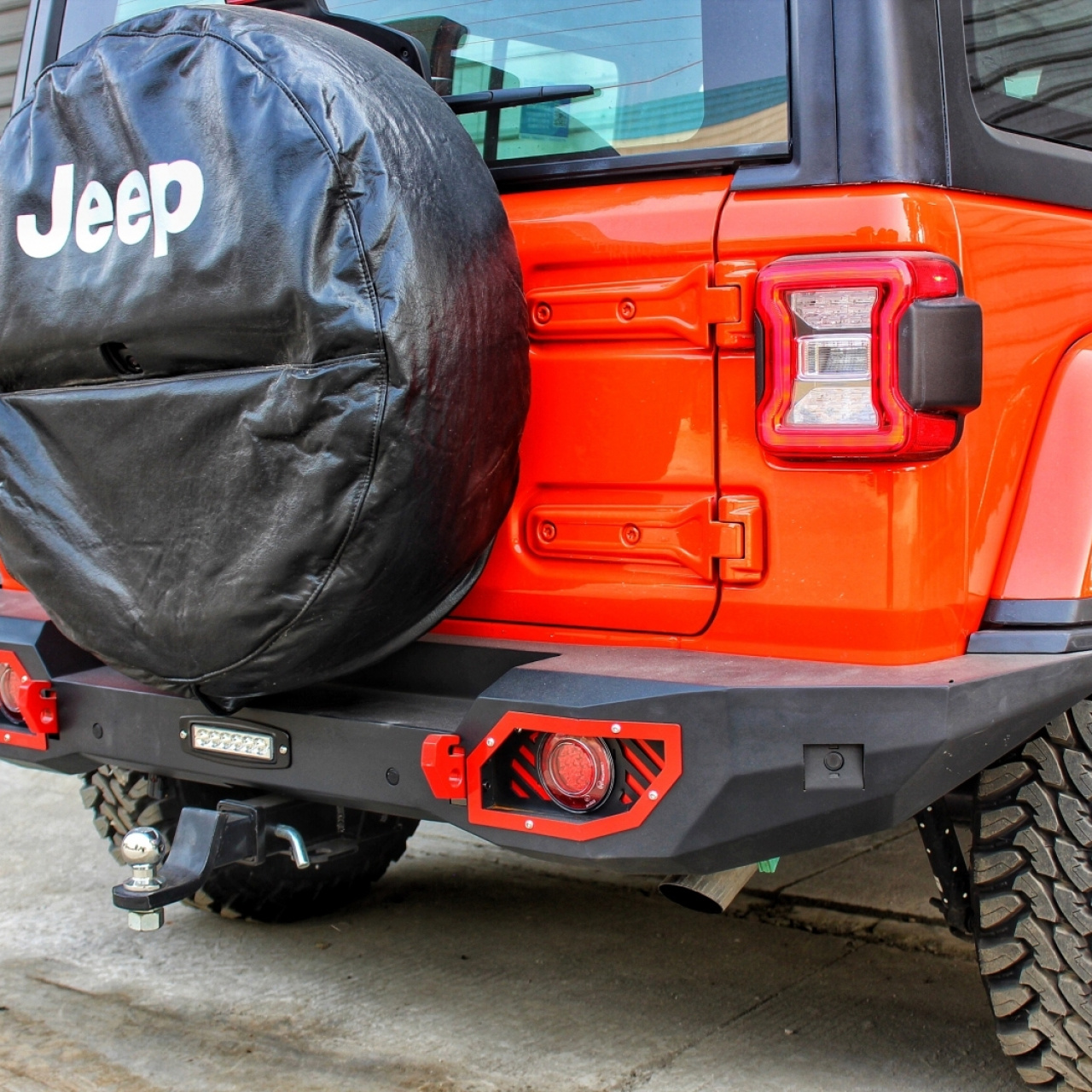 ZDERZAK TYLNY BRAVE JEEP WRANGLER JL 2018+
