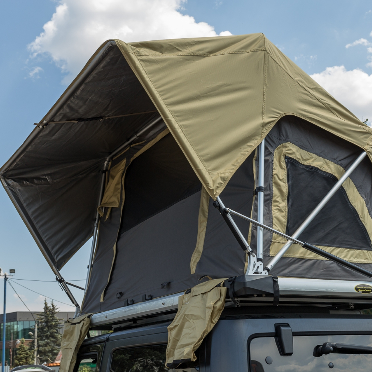  NAMIOT DACHOWY NORMANDY Z SIŁOWNIKAMI PNEUMATYCZNYMI 200X120X70/110CM WRANGLER JK, JL 2007-2019