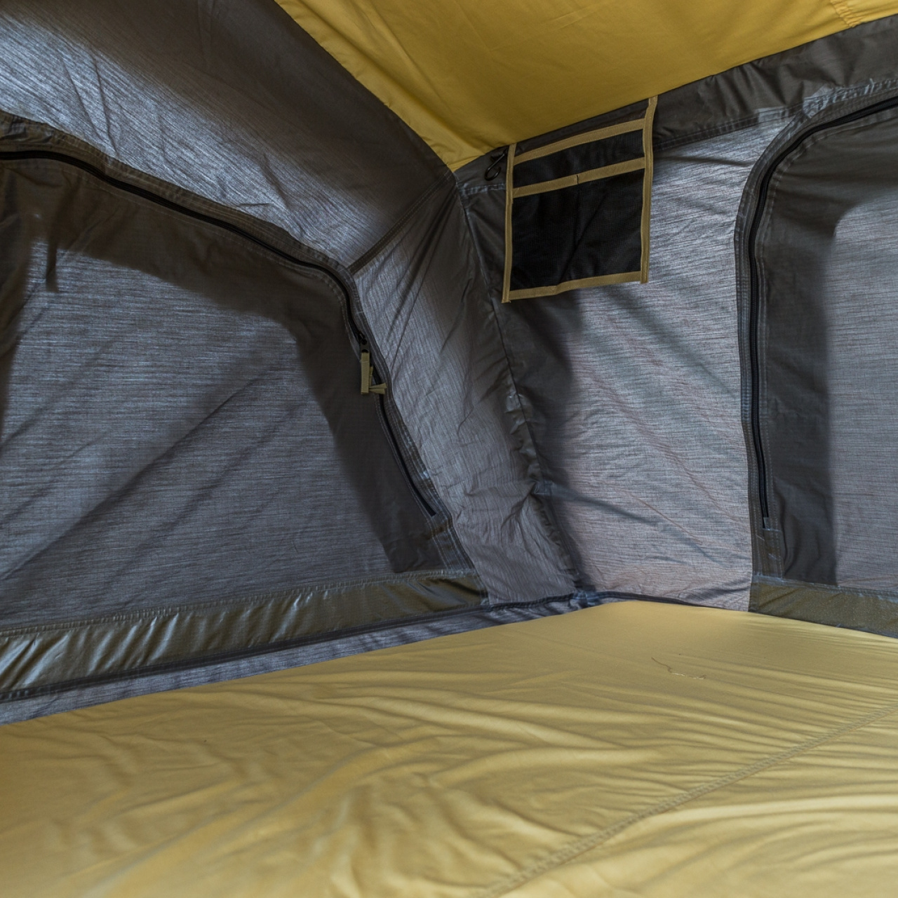  NAMIOT DACHOWY NORMANDY Z SIŁOWNIKAMI PNEUMATYCZNYMI 200X120X70/110CM WRANGLER JK, JL 2007-2019