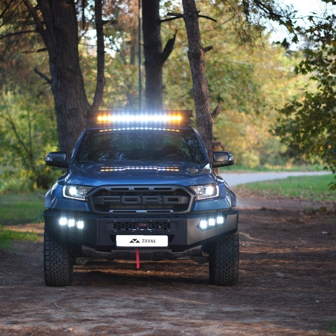 Zderzak przedni z płytą pod wyciągarkę Ford Ranger 15-22
