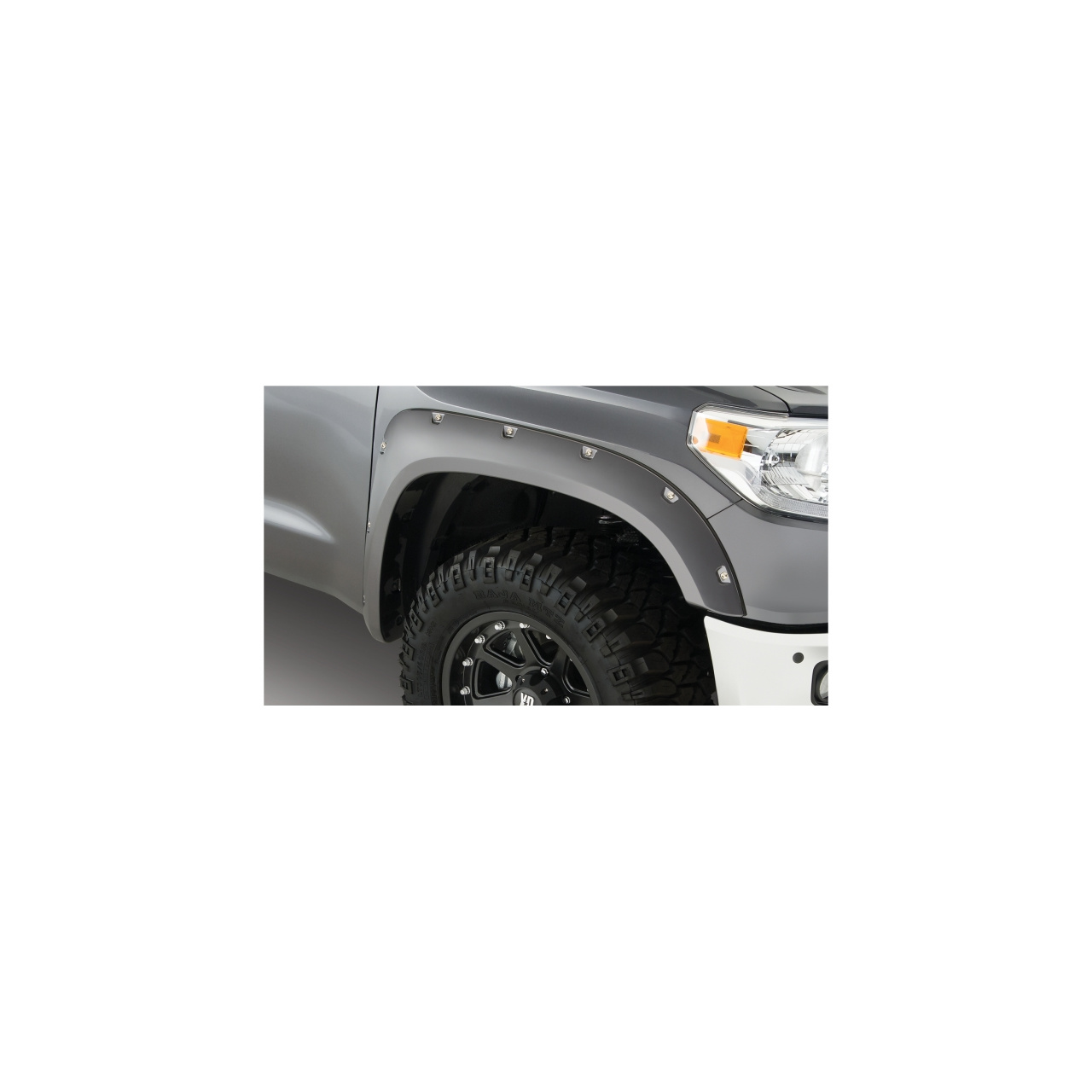 Poszerzenia nadkoli BUSHWACKER - Toyota Tundra 14-18