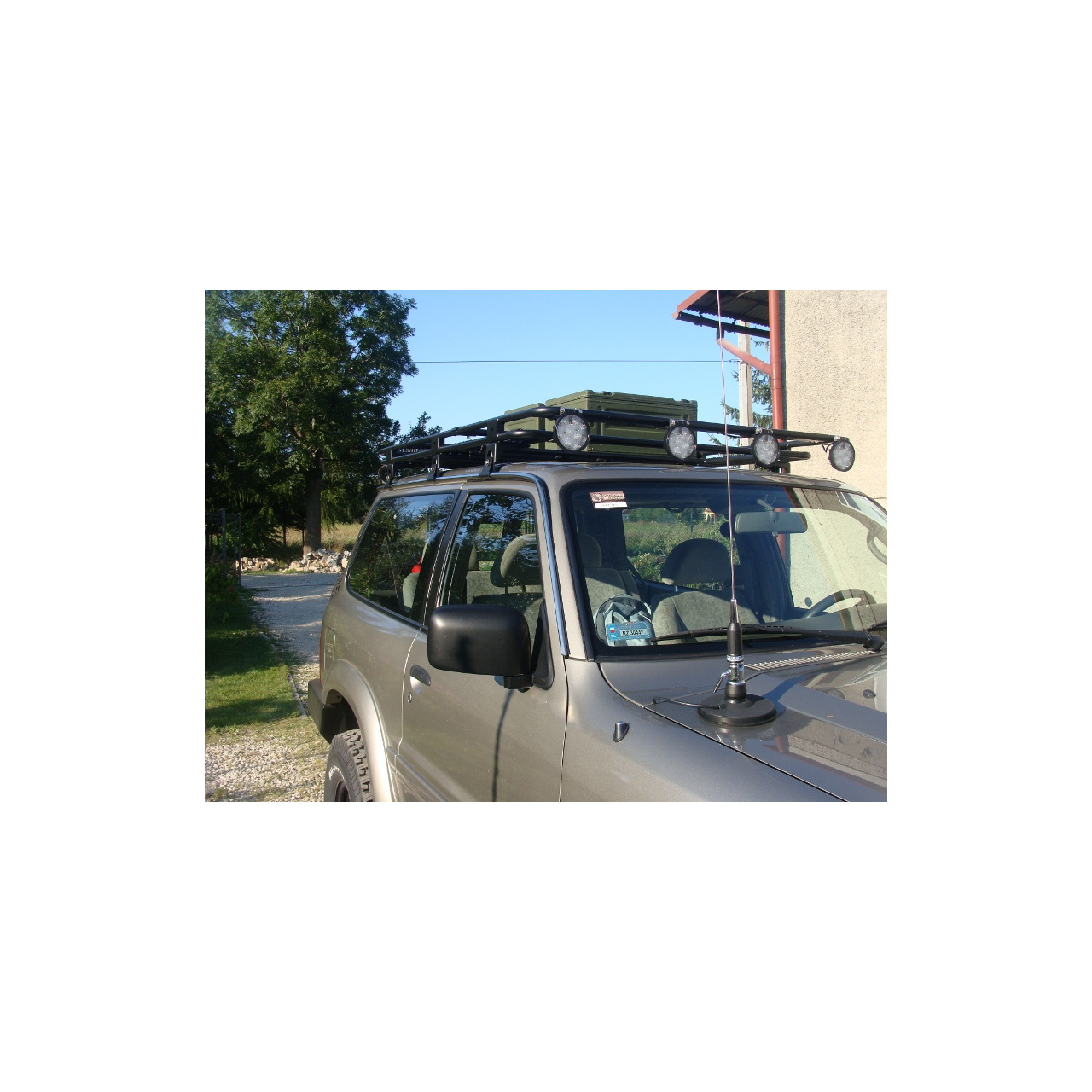 Bagażnik dachowy Nissan Patrol Y61 krótki z siatką.