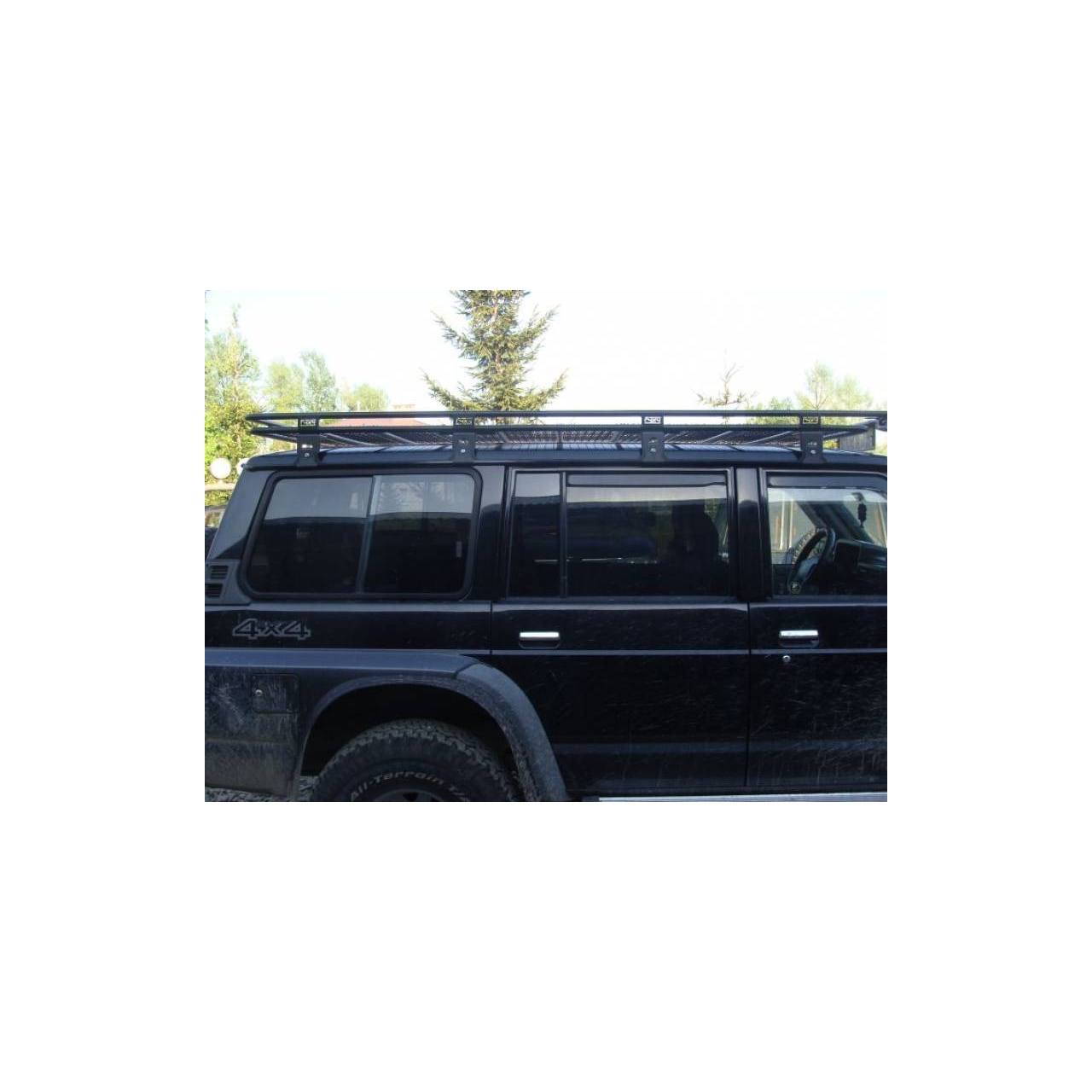 Bagażnik dachowy Nissan Patrol Y60 długi z siatką.