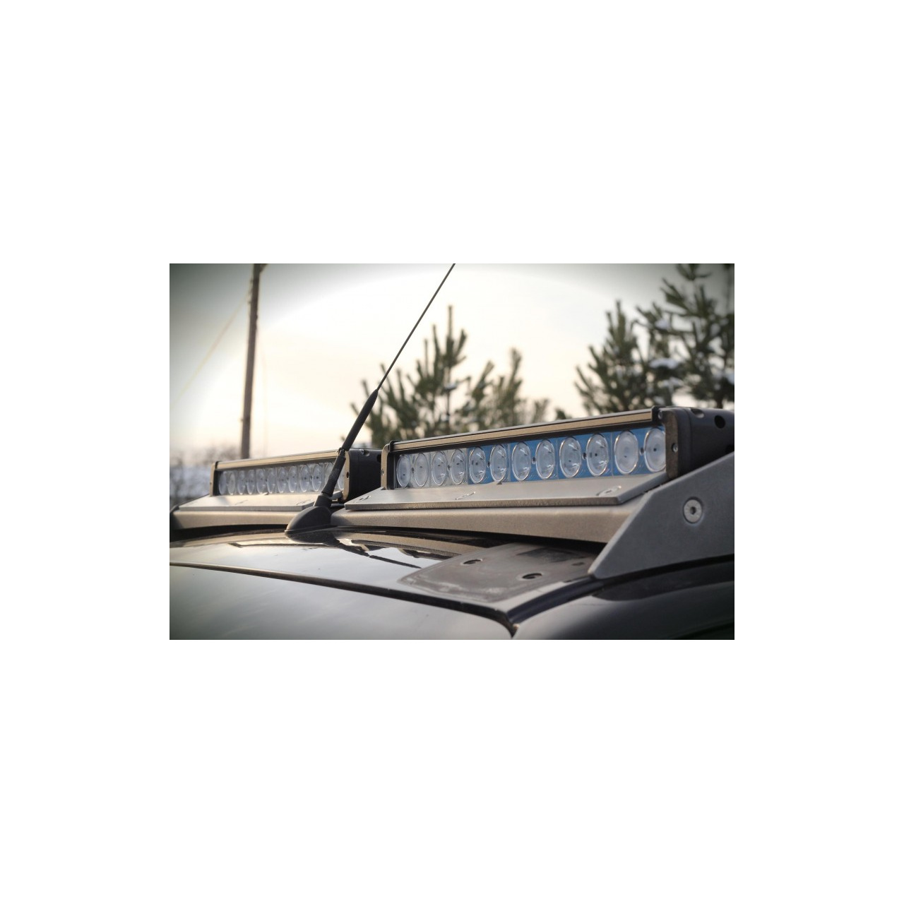 Bagażnik dachowy skrzynkowy Nissan Navara D40