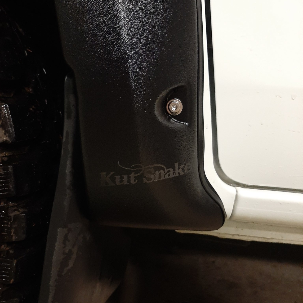 Poszerzenia błotników błotników Mitsubishi L200 MR 2018 -szerokość - 70mm