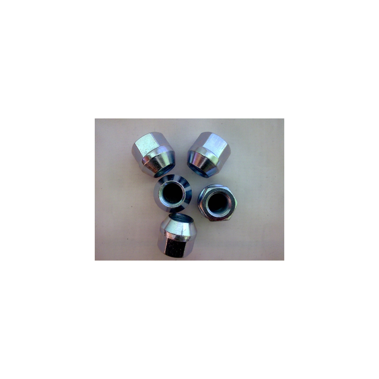 Nakrętki do mocowania felg stalowych i dystansów 12x1.25