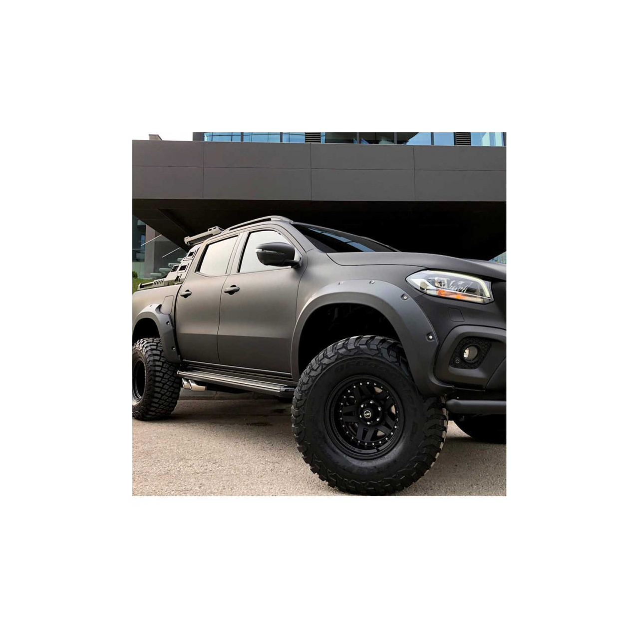 Poszerznia błotników 4,5cm Mercedes X 2018+