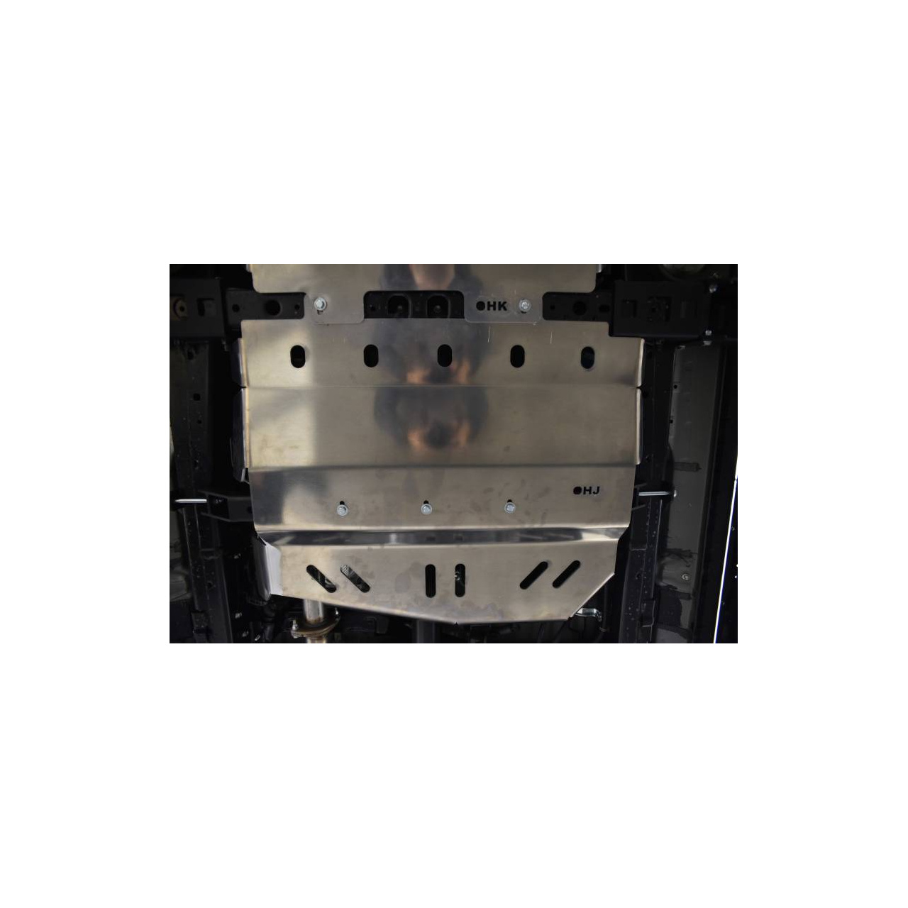 OSŁONA ADBLUE Toyota Hilux Revo 2020+