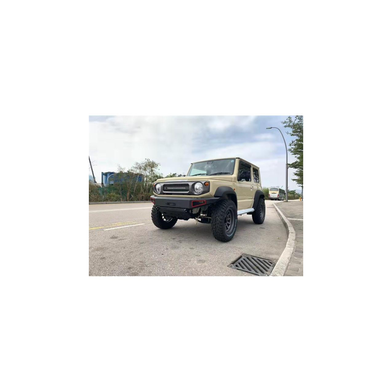 ZDERZAK PRZEDNI STALOWY SUZUKI JIMNY 2017+