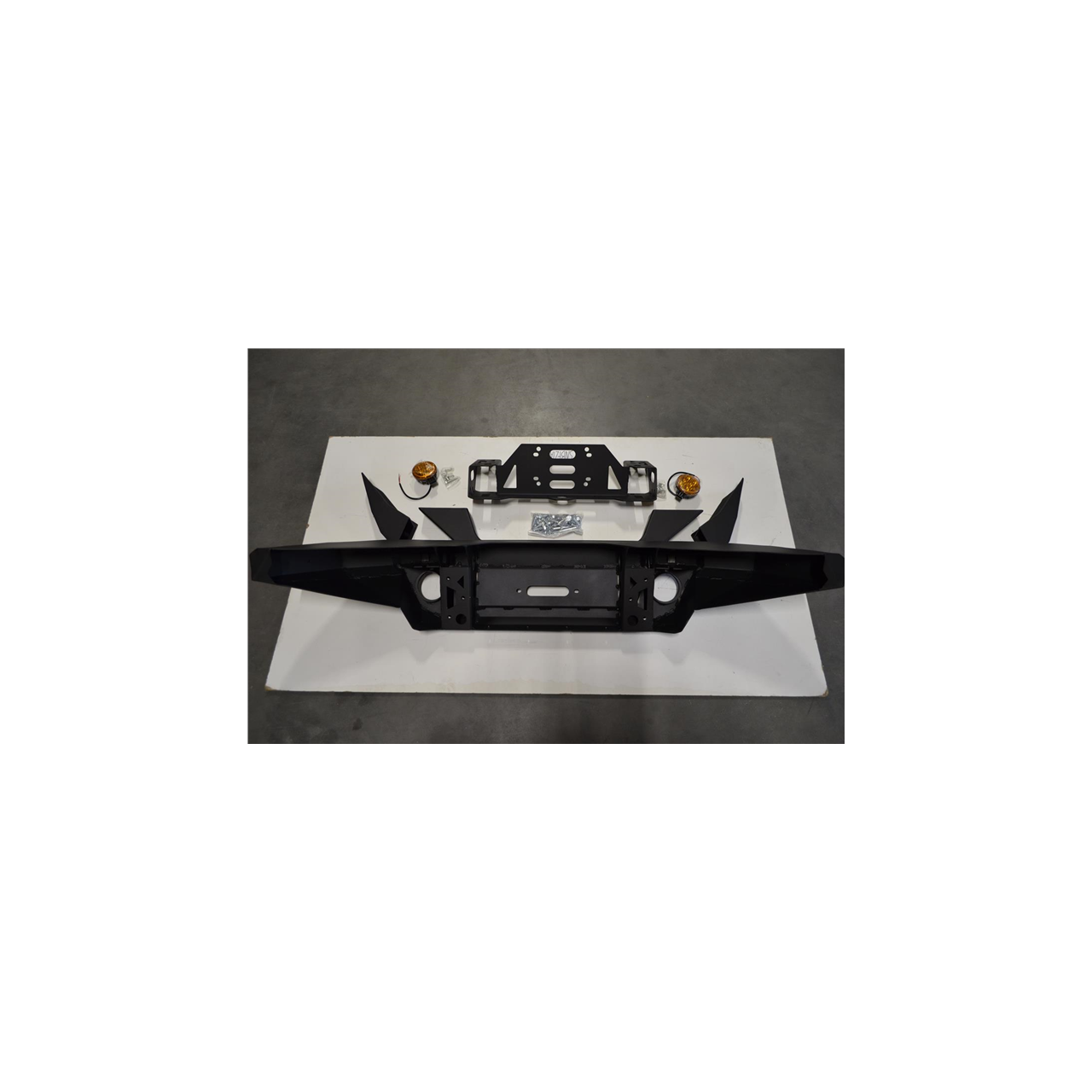 ZDERZAK PRZEDNI STALOWY SUZUKI JIMNY 2017+