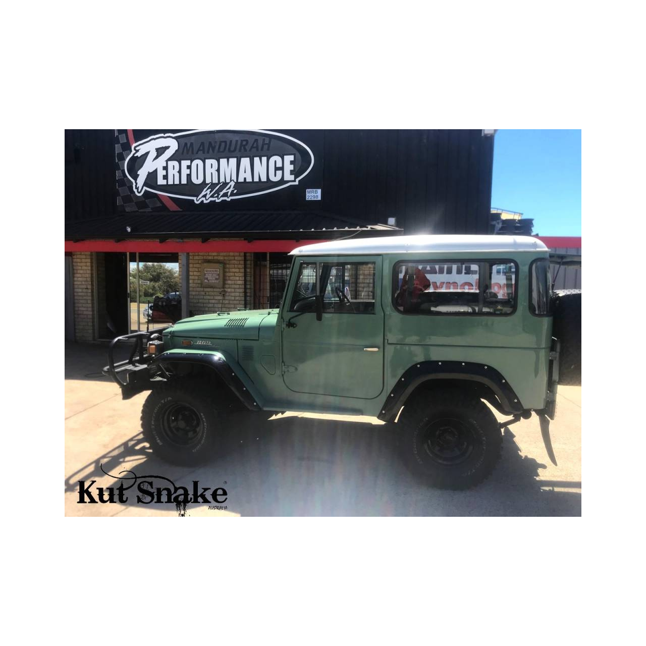 Poszerzenia błotników Toyota Land Cruiser 40