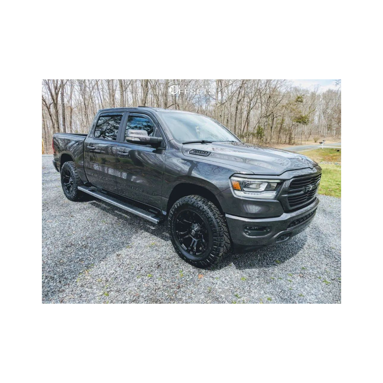 Felgi aluminiowe Fuel Covert Black 18x8 ET34 VW AMAROK Land Rover ITP.