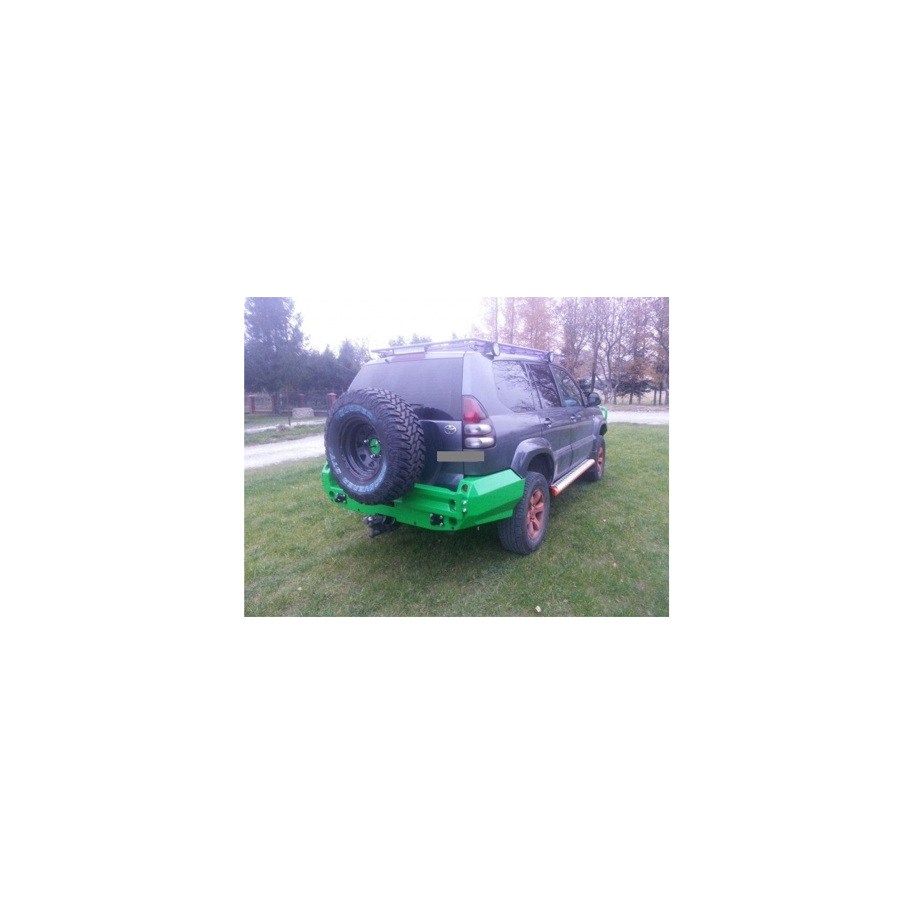 Zderzak stalowy tylny przeznaczony do Toyota LC120