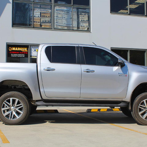 2'' Lift Kit FOX 2.0 Performance - Toyota Hilux 15+