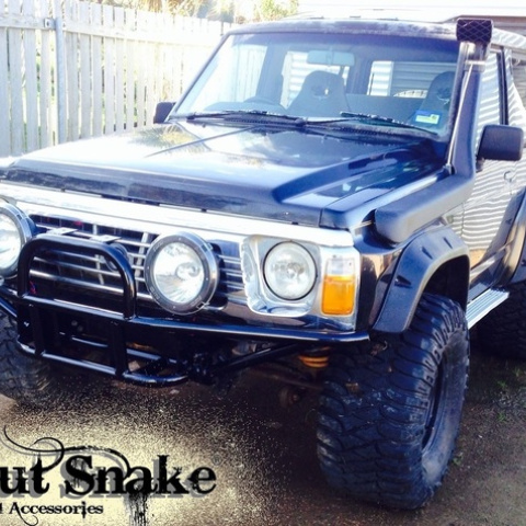 Poszerzenia błotników Nissan Patrol Y60 - szerokość 100mm