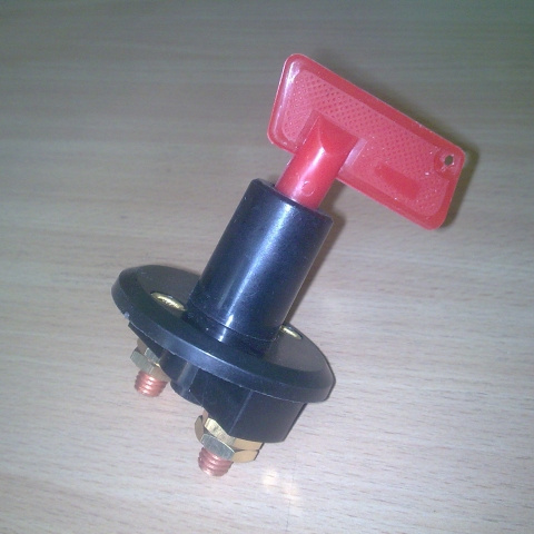 Wyłącznik główny prądu - hebel