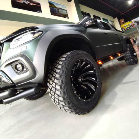 Poszerznia błotników 8cm Mercedes X 2018+